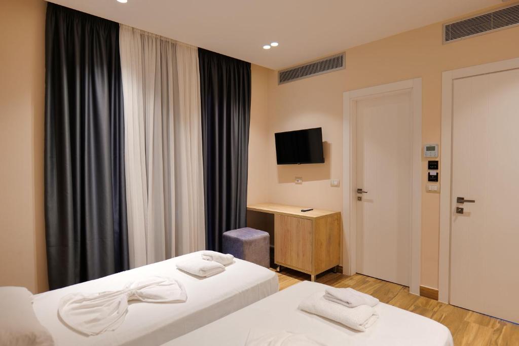 Double or Twin Room Ground Floor